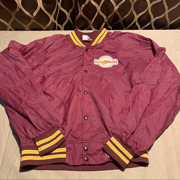 Used vintage Minnesota gophers windbreaker - Picture 9 of 9